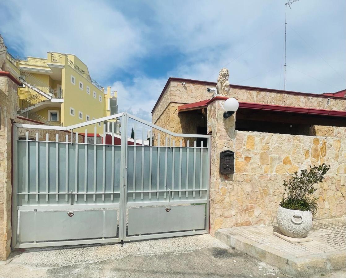 Apartment Dimora Santiago 200mt Dal Mare
