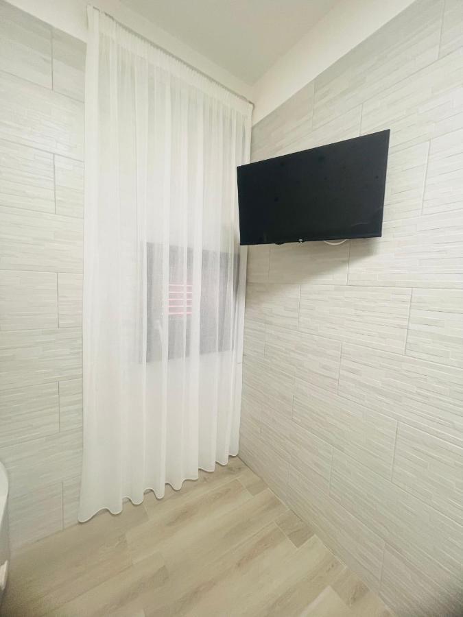 Dimora Santiago 200mt Dal Mare